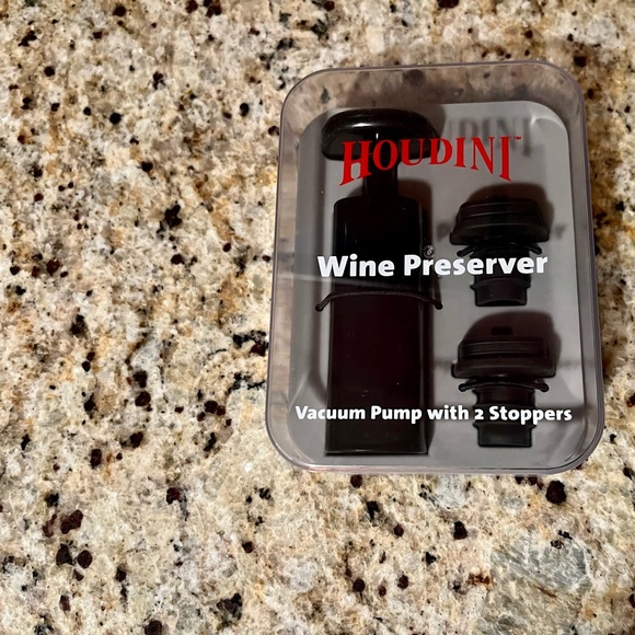 Rabbit Dining Rabbit Houdini Wine Preserver Poshmark